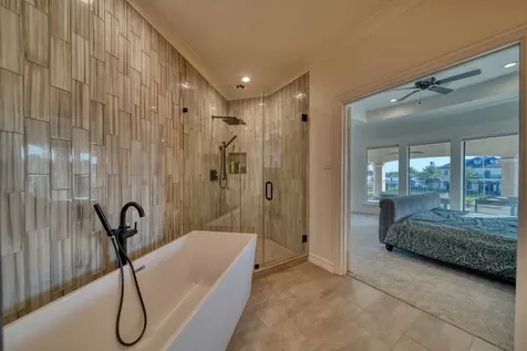 1303 Lakeway Drive Seabrook TX 77586