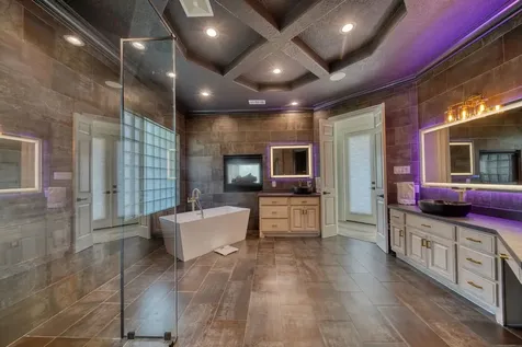 1303 Lakeway Drive Seabrook TX 77586