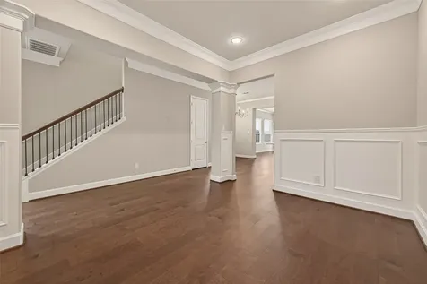 4413 Schuler Street B Houston TX 77007