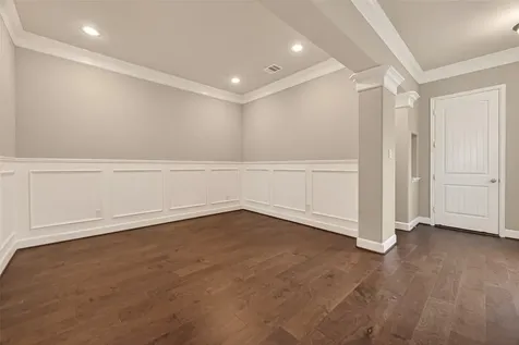 4413 Schuler Street B Houston TX 77007