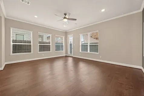 4413 Schuler Street B Houston TX 77007