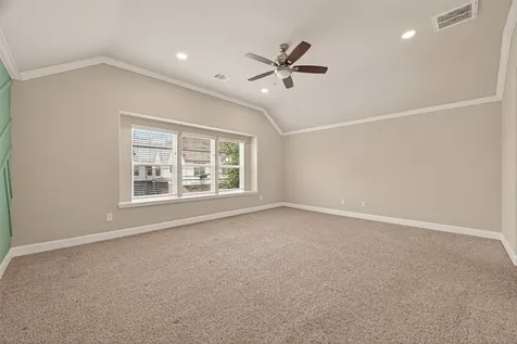 4413 Schuler Street B Houston TX 77007