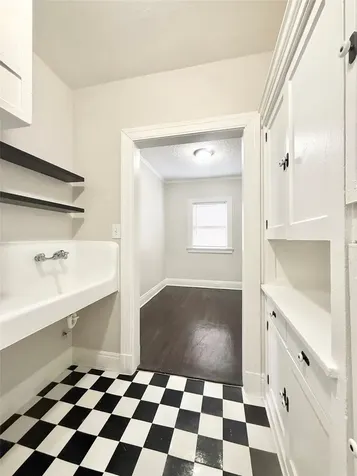 3920 Fannin Street 204 Houston TX 77004