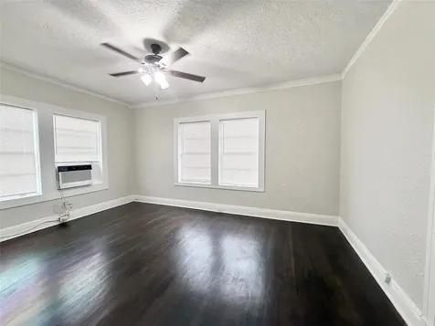 3920 Fannin Street 204 Houston TX 77004