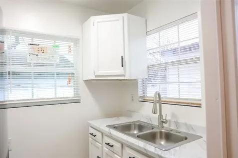 10 Jenkins Street Houston TX 77003