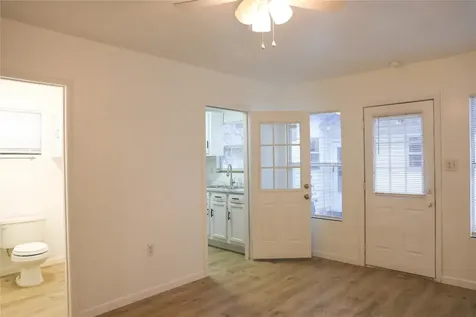 10 Jenkins Street Houston TX 77003
