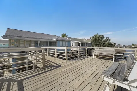12 S Sandpiper Street La Marque TX 77568