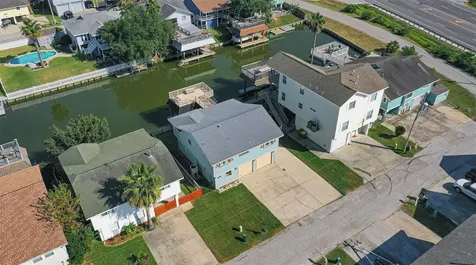 12 S Sandpiper Street La Marque TX 77568