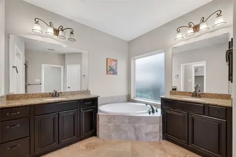 13613 Sunset Harbor Drive Pearland TX 77584