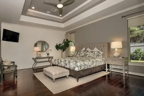 10 Moatwood Court The Woodlands TX 77382