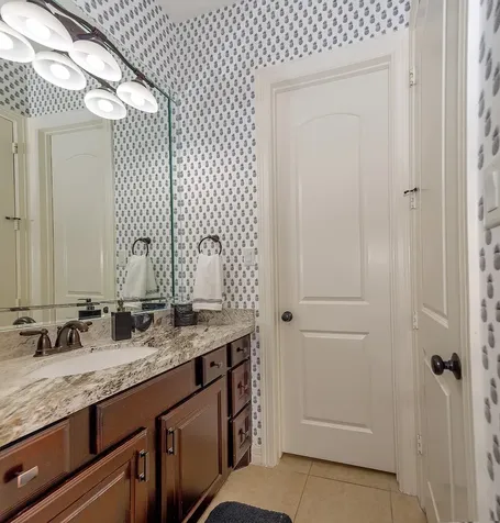 10 Moatwood Court The Woodlands TX 77382