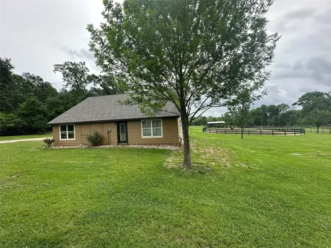 40 Stewart Road New Waverly TX 77358