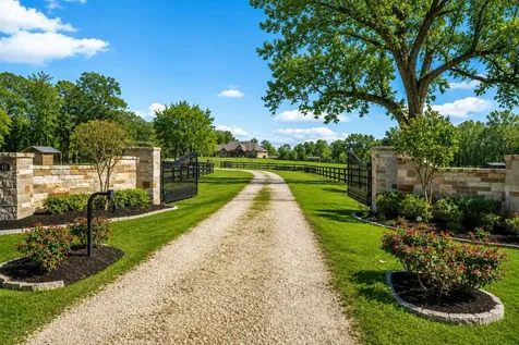 40 Stewart Road New Waverly TX 77358