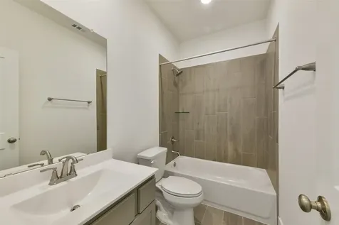 1446 Shaded Rock Drive Missouri City TX 77459