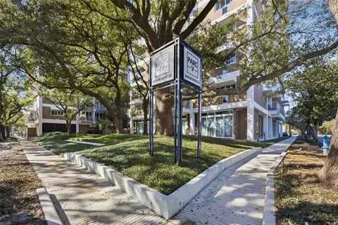 3600 Montrose Boulevard 304 Houston TX 77006