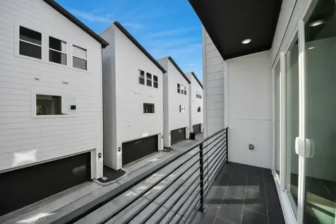 4804 Elysian Street A Houston TX 77009