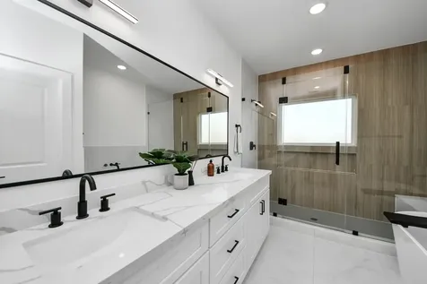 4804 Elysian Street A Houston TX 77009