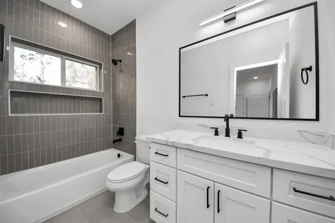 4804 Elysian Street A Houston TX 77009