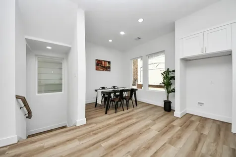 4804 Elysian Street A Houston TX 77009