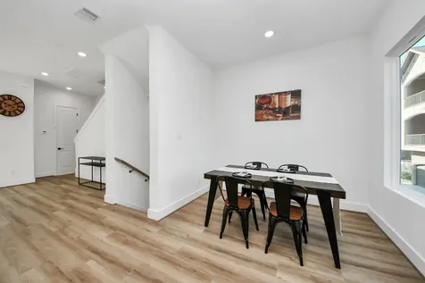 4804 Elysian Street A Houston TX 77009