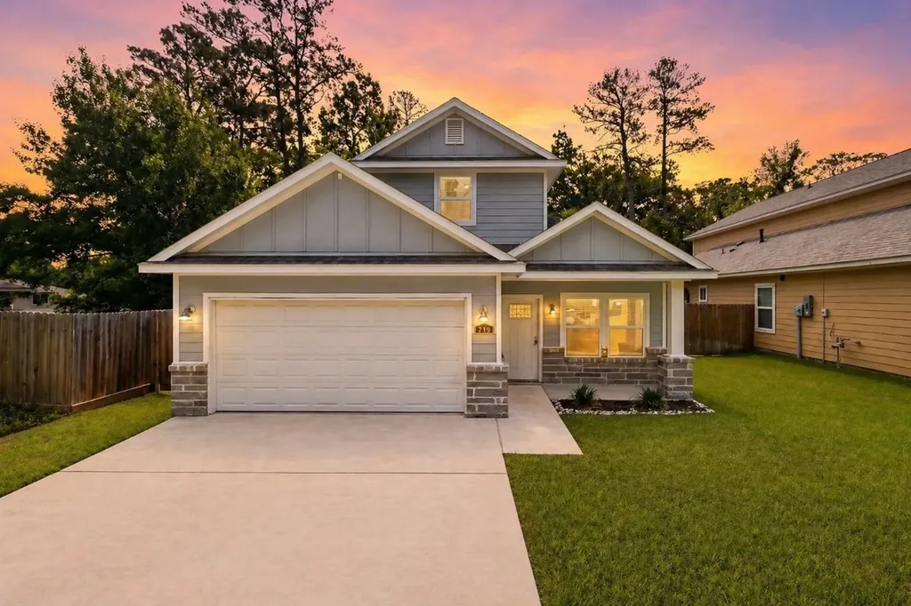 719 Cherokee Drive Conroe TX 77316
