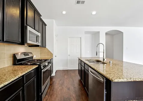 8206 Summer Lake Pass Lane Rosenberg TX 77469