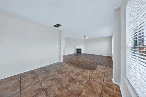 16814 Dunsford Court Houston TX 77083