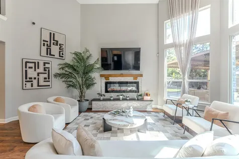2 Graylin Woods Place The Woodlands TX 77382