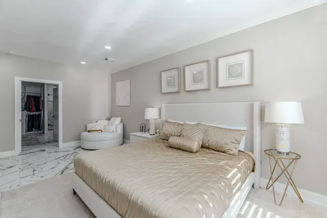 2 Graylin Woods Place The Woodlands TX 77382