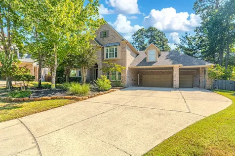 2 Graylin Woods Place The Woodlands TX 77382