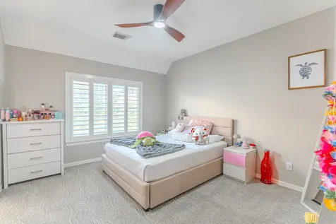 2 Graylin Woods Place The Woodlands TX 77382