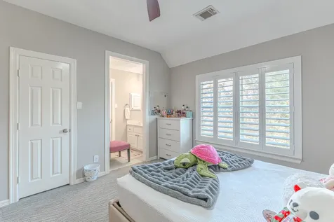 2 Graylin Woods Place The Woodlands TX 77382