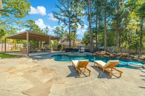 2 Graylin Woods Place The Woodlands TX 77382