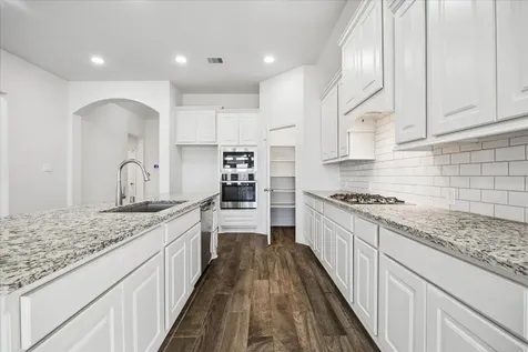 2702 Primrose Bloom Lane Richmond TX 77406