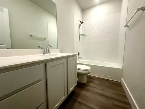 236 Woodhaven Drive West Columbia TX 77486