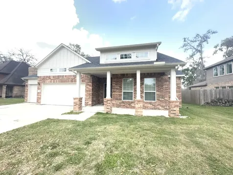 236 Woodhaven Drive West Columbia TX 77486