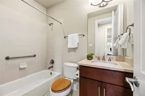 1006 Old Oyster Trail Sugar Land TX 77478