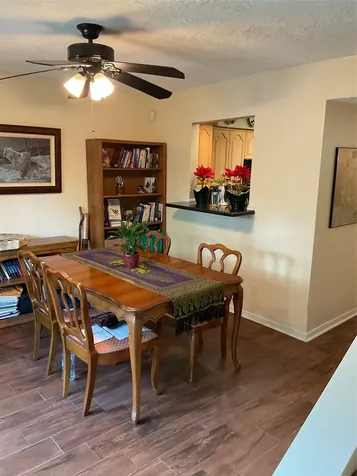 5217 Arboles Drive M Houston TX 77035