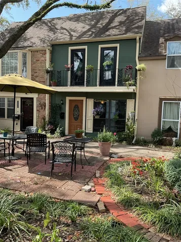 5217 Arboles Drive M Houston TX 77035