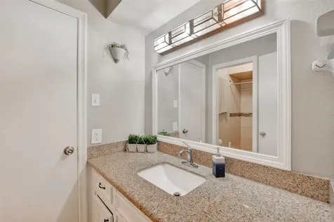 621 Elsbeth Street Channelview TX 77530