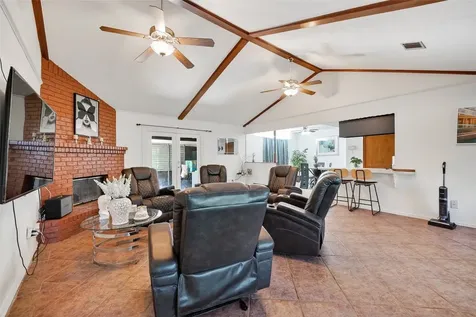 621 Elsbeth Street Channelview TX 77530