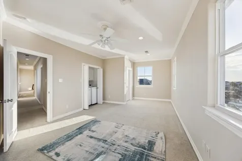 1854 Tiki Drive Tiki Island TX 77554
