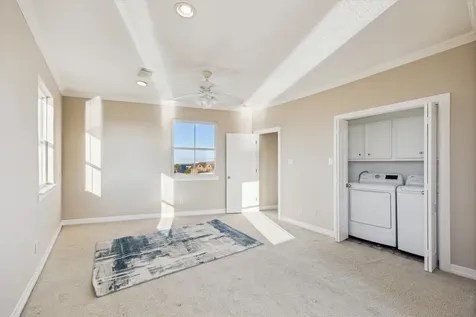 1854 Tiki Drive Tiki Island TX 77554