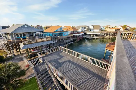 1854 Tiki Drive Tiki Island TX 77554