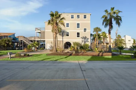 1854 Tiki Drive Tiki Island TX 77554