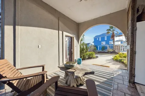 1854 Tiki Drive Tiki Island TX 77554