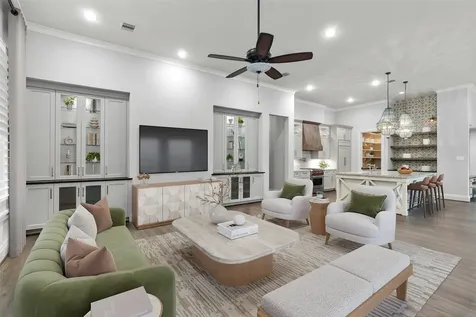 5 Willowcreek Ranch Road Tomball TX 77377