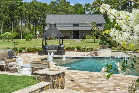 5 Willowcreek Ranch Road Tomball TX 77377