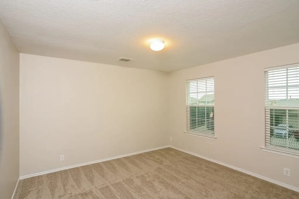 15121 Cinnamon Teal San Antonio TX 78253