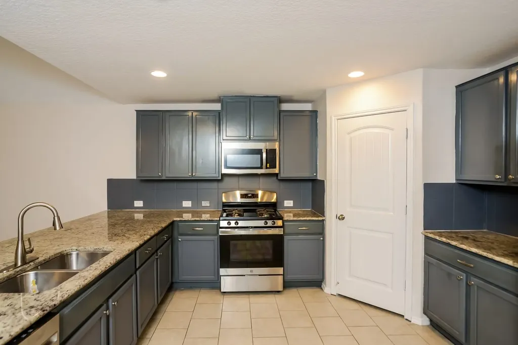 15121 Cinnamon Teal San Antonio TX 78253